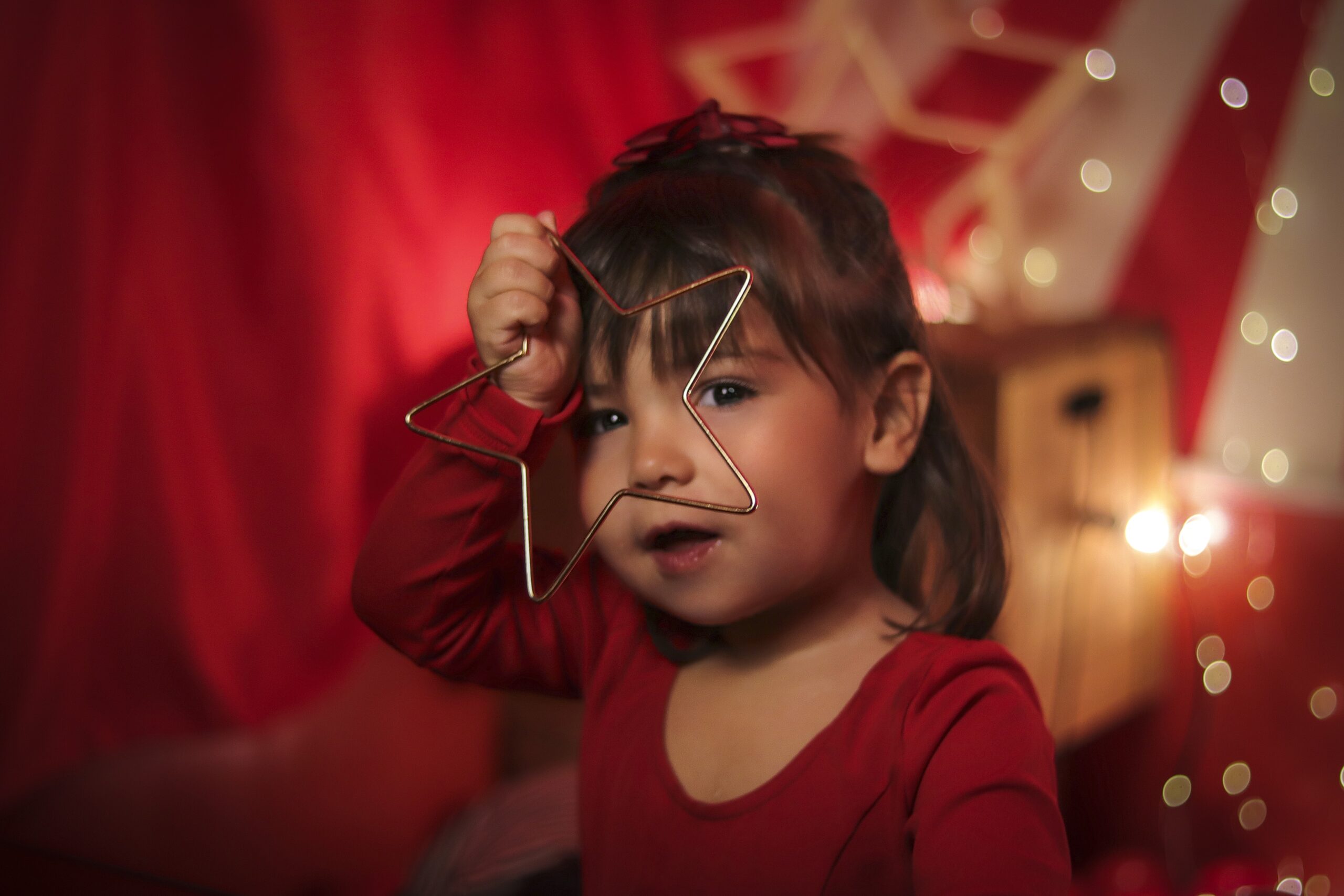 Sesiones de Fotos de Navidad para Niños Pequeños en Málaga La Magia de los Primeros Años